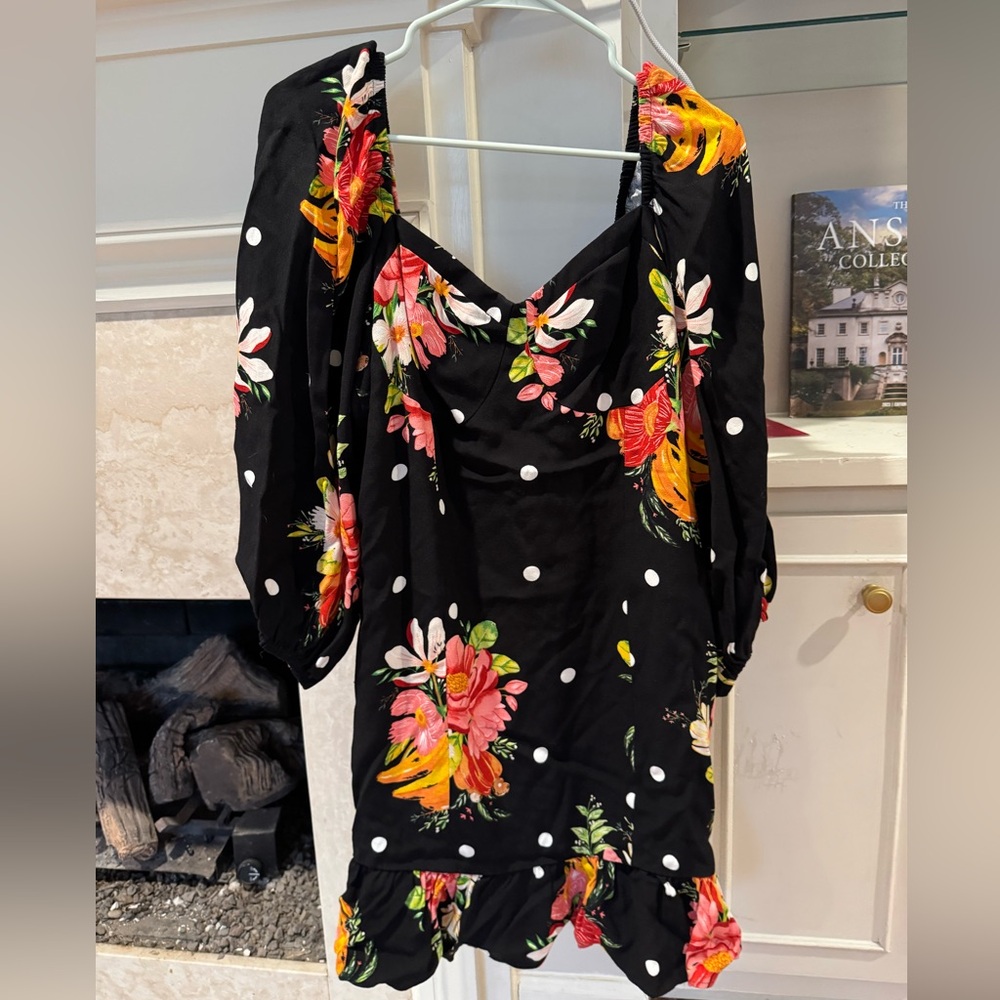 Beautiful Farm Rio Dress! - Picture 2 of 2